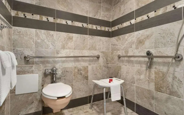 Days Inn Tamworth