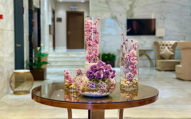 Violet Al Shisha Hotel