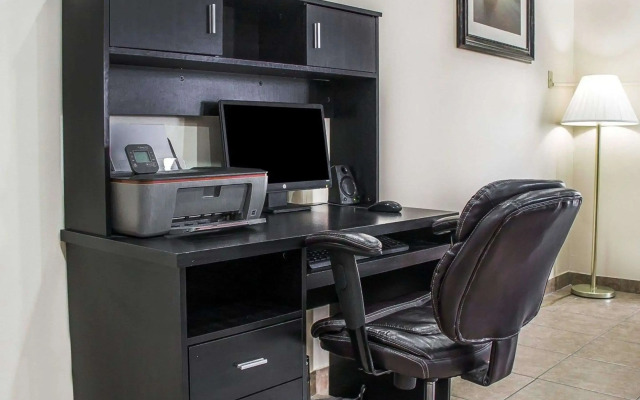 Quality Inn Manitowoc