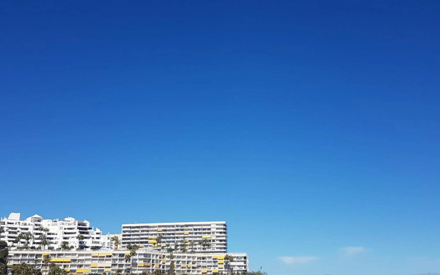 Estudio en 1ª Línea en Santa Clara