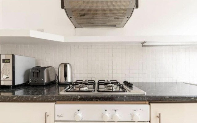 Charming 1-bed Apartment in London