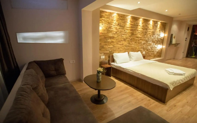 Taurus apartment 1
