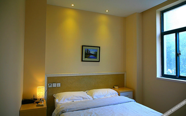 I-Box Light Luxury Hotel(Shanghai North Bund Store)
