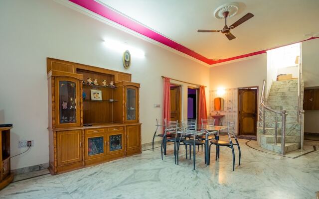 OYO 13112 Home Peaceful Stay IT Park
