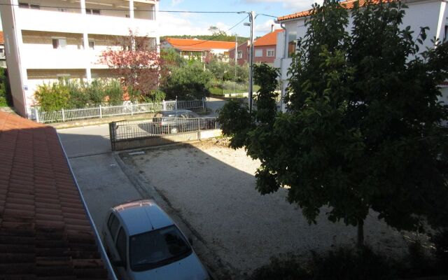 Apartment Marija - close to the sea: A2 Bibinje, Zadar riviera
