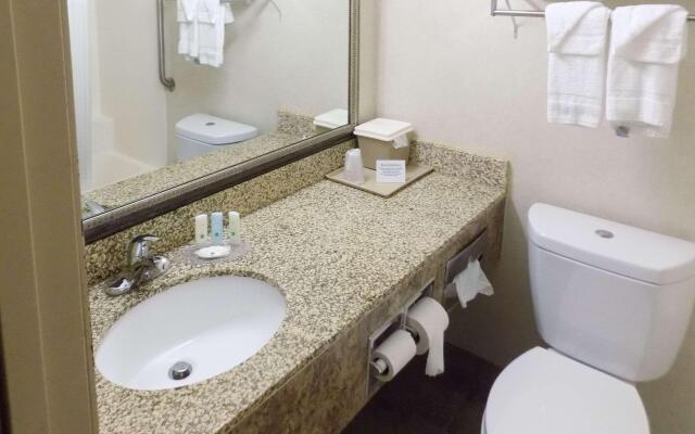 Quality Inn Pierre - Fort Pierre