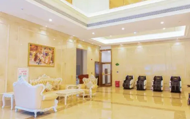 Vienna International Hotel