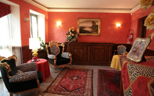 Hotel Corona Grossa