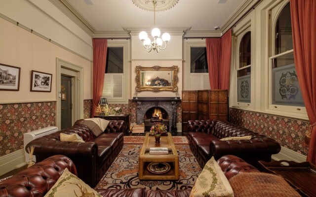 The Old Bank Boutique Hotel