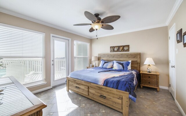 Seascape 1107 2 Bedrooms 1.5 Bathroom Condo