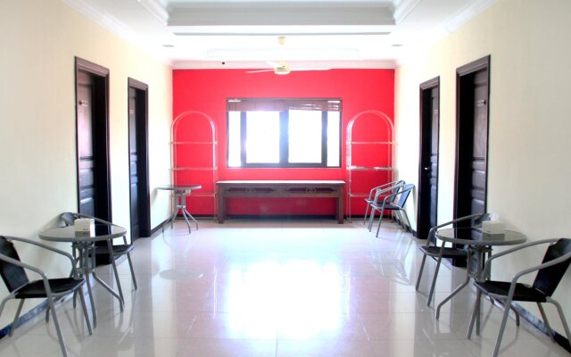 Family Guest House Surabaya