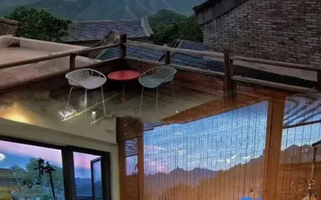 Yining Shanyin Courtyard