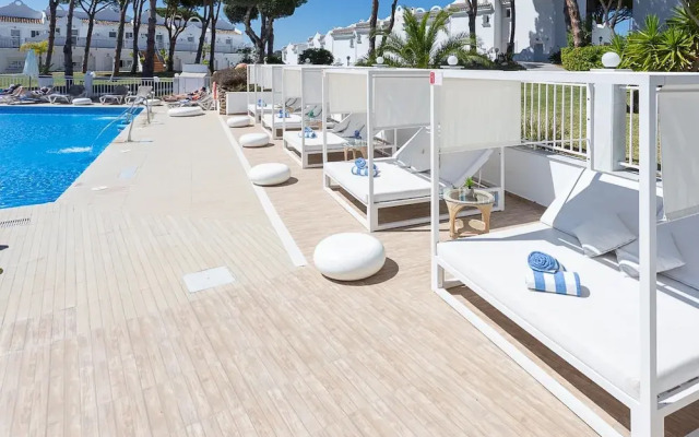 Marbella Resort 2 Pool Whirlpool Sauna