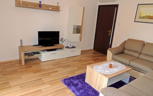Apartment Nikolina