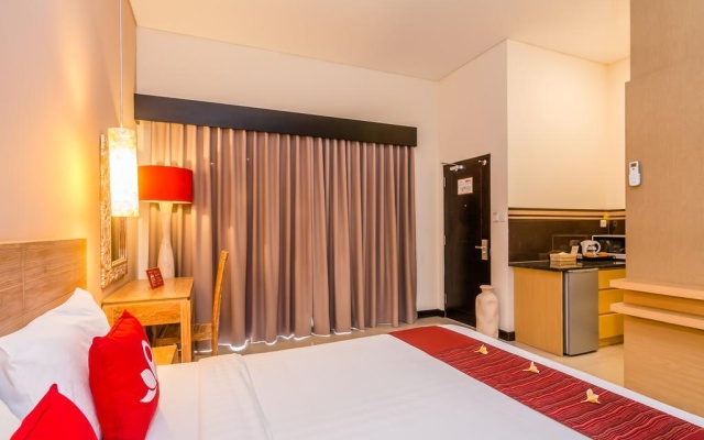 ZEN Premium Seminyak Eka Laweya – Guest Rooms – Kuta