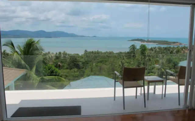3 Bedroom Sea View Villa Sea Shore
