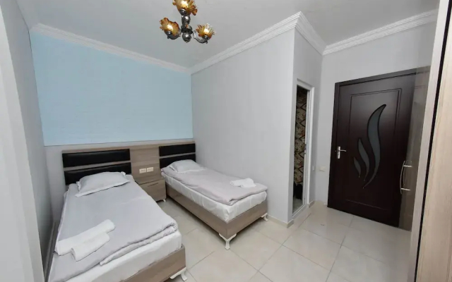 Hotel JMS