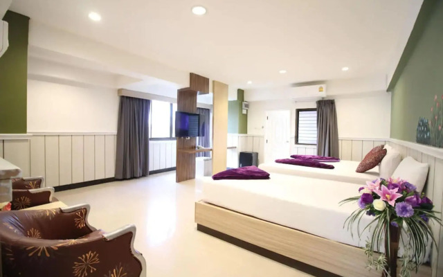 Kaya Place