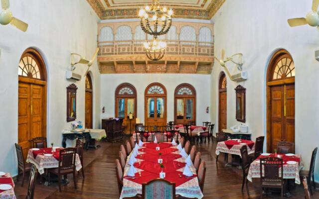 Neemrana's Baradari Palace