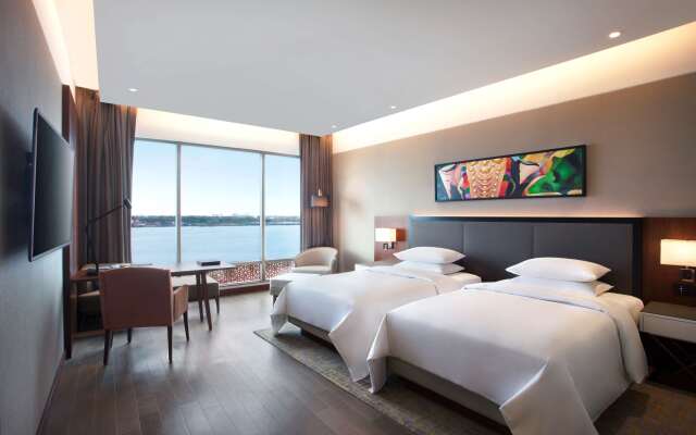 Grand Hyatt Kochi Bolgatty