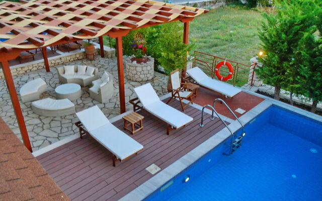 Prestige Villas