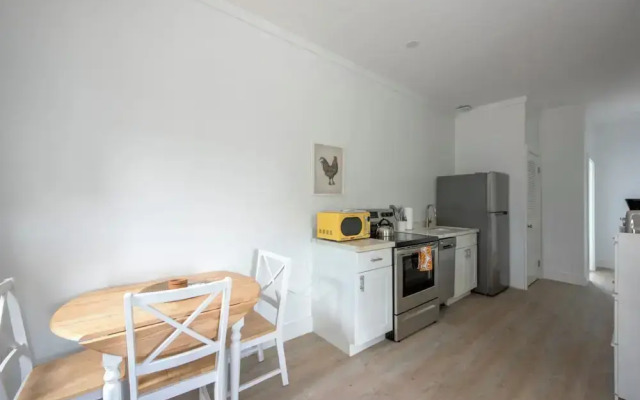 Laughing Bird Suites