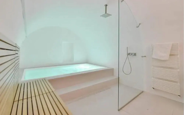 Terrazza Brancasi con Jacuzzi by Wonderful Italy, Ostuni