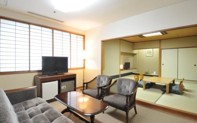 Gosho Nishi Kyoto Heian Hotel