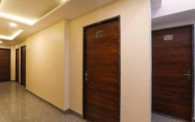 FabHotel Blueark