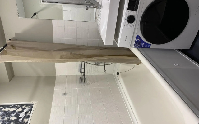 Апартаменты на улице Профсоюзов 19