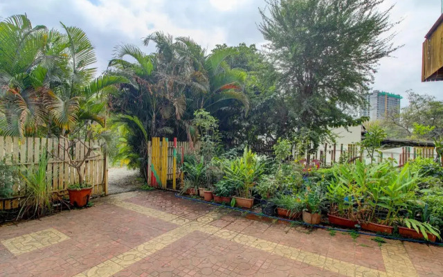 Oyo Flagship 805380 Gandharva Lodging