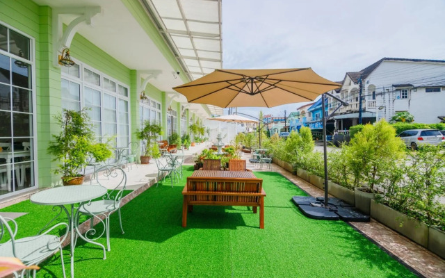 Greenish Ranong Hotel