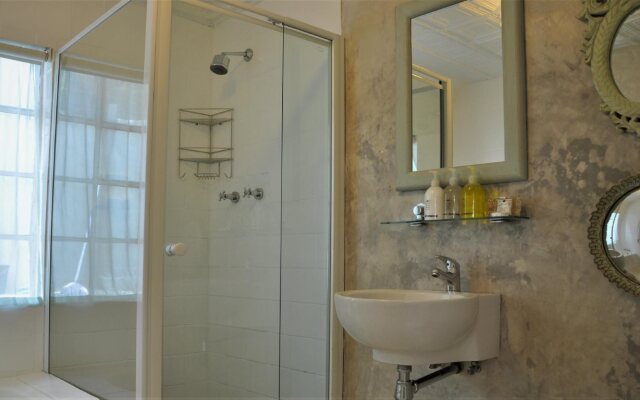 Ginnegaap Guest House
