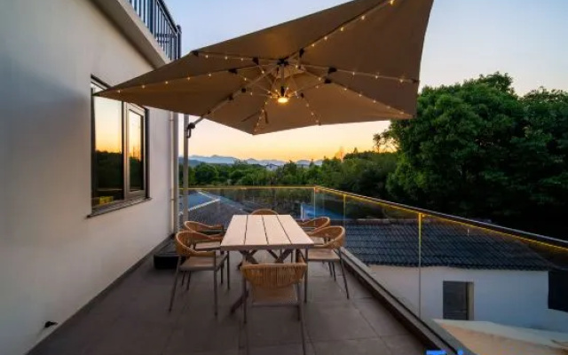 Jiuhua Mountain Serenity Homestay (Jiuhua Mountain Tourist Service Center) — 2-star hotel in Chizhou