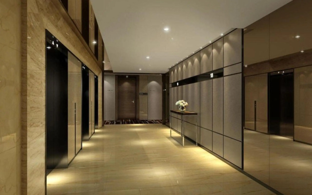 Silin Residence Poly World Trading Center