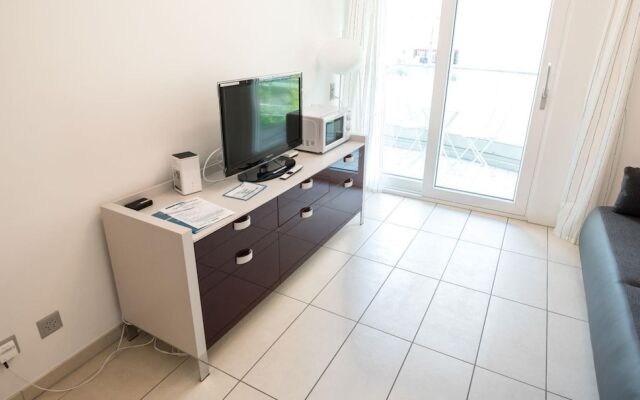 Prestige 09