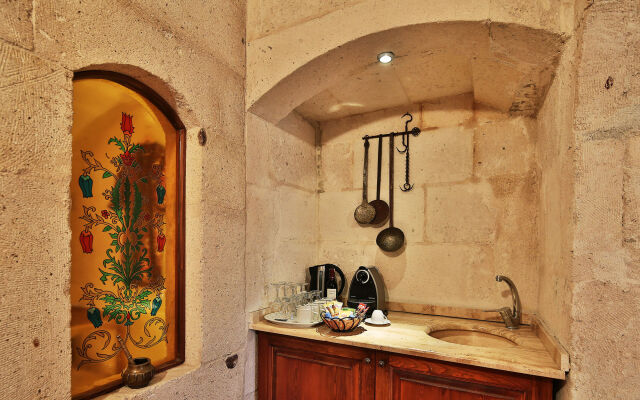 Cappadocia Cave Suites Adult Only +12