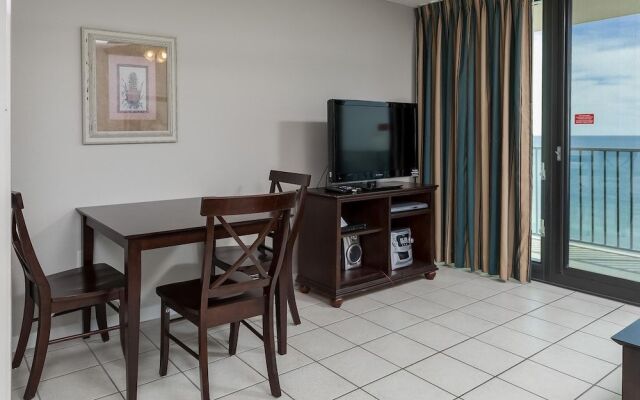 Phoenix All Suites West by Brett Robinson