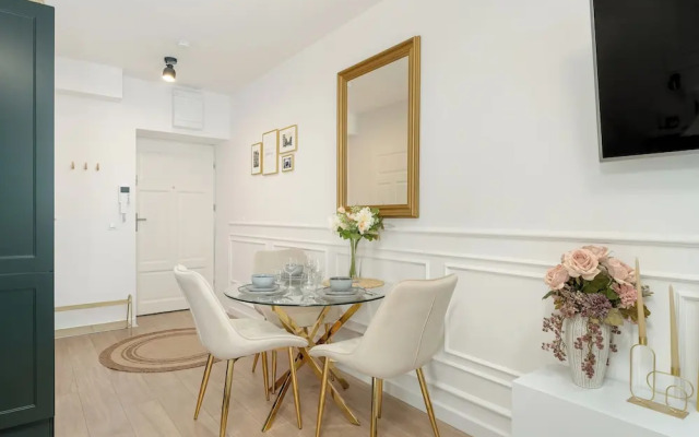 Studio Chelmonskiego MTP by Renters