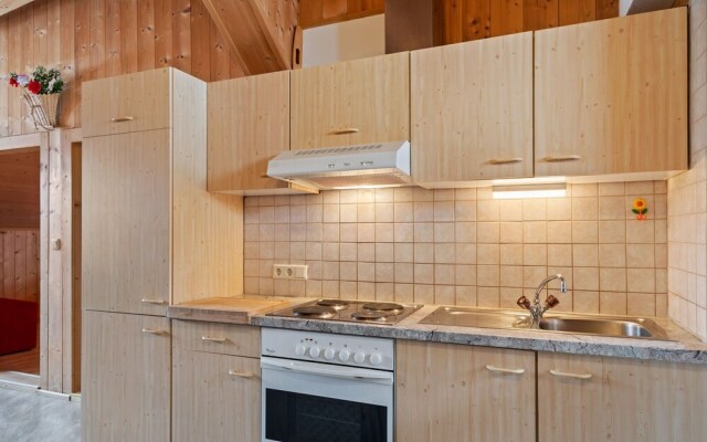Plush Holiday Home in See im Paznauntal With Balcony