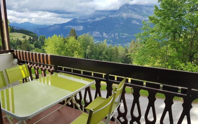 Studio tout confort avec vue sur les sommets