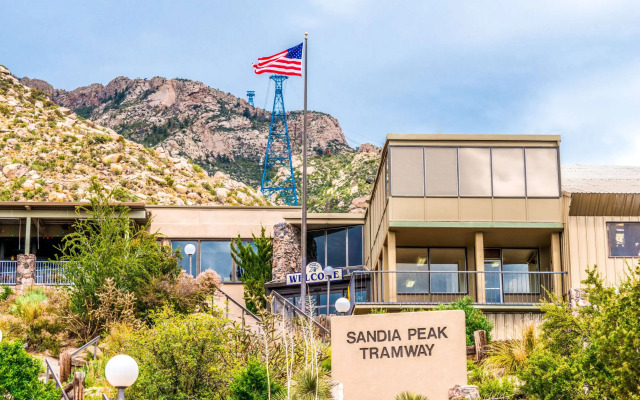 Days Inn by Wyndham Rio Rancho