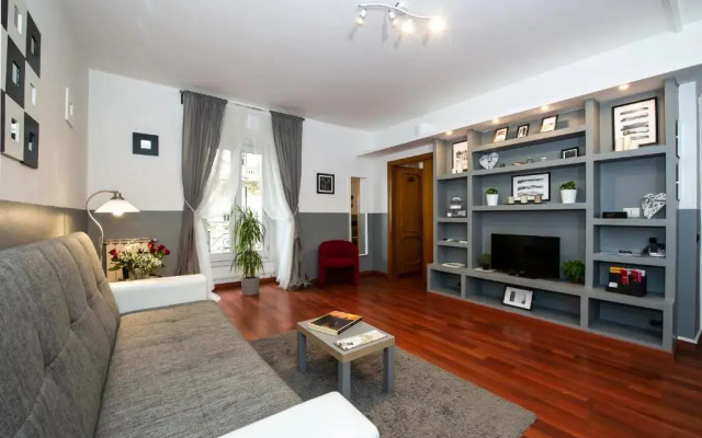 Flaminia 36 Luxury Home