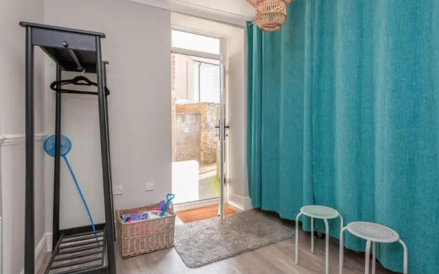 2 The Villa - 3 bedroom apartment with great views