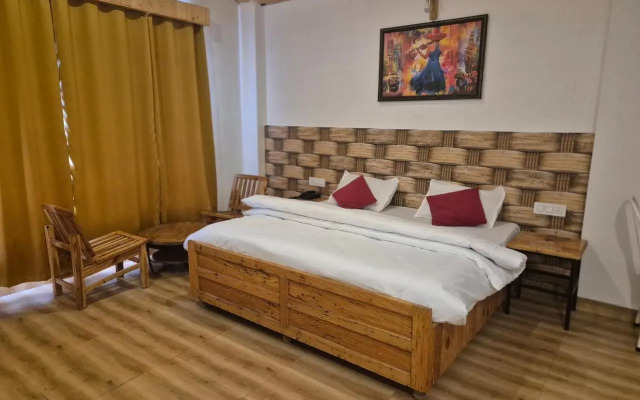 OYO 7138 Acharya Cottage