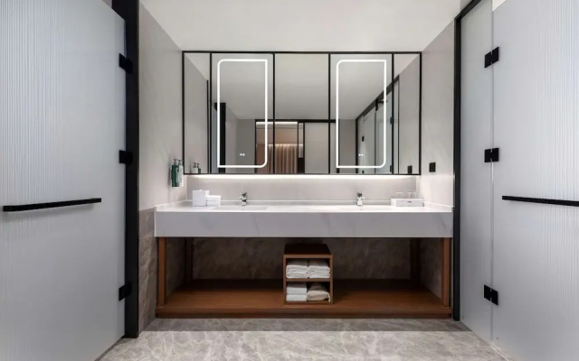 Hilton Garden Inn Xingyi Wanfenglin