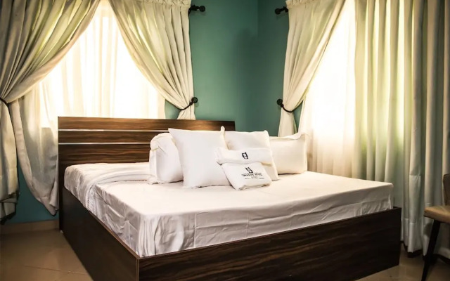 The Oragon Hotel