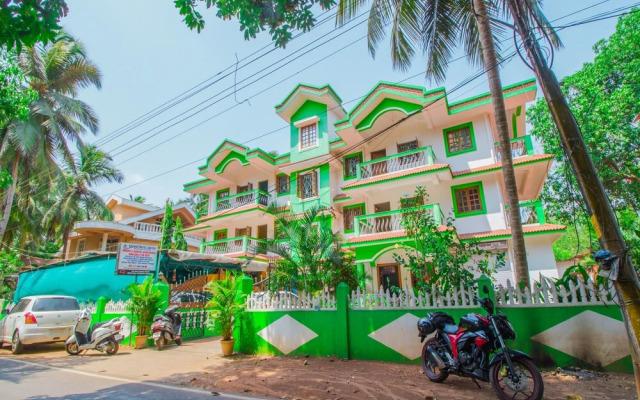 Oyo 14484 Home 2 Bhk Utorda Beach