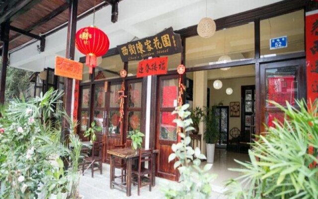 Yangshuo Chens Garden Hotel