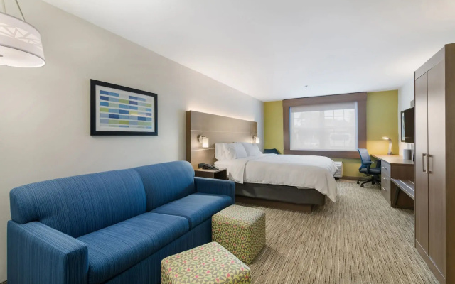 Holiday Inn Express Plymouth by IHG